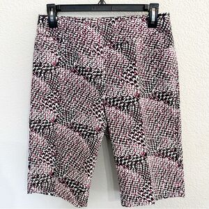 Women’s Slimsation Bermuda Golf Shorts Size 8